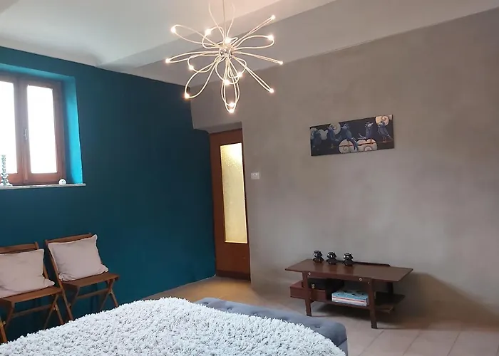 Rana Cantante Country house